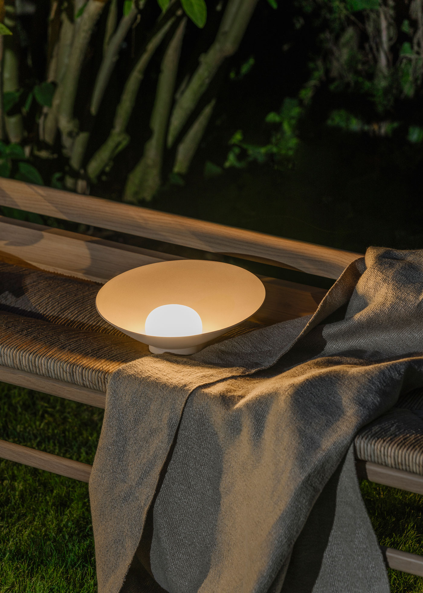 Vibia The Edit - Inspired Ideas for Illuminating Your Outdoor Space - Musa