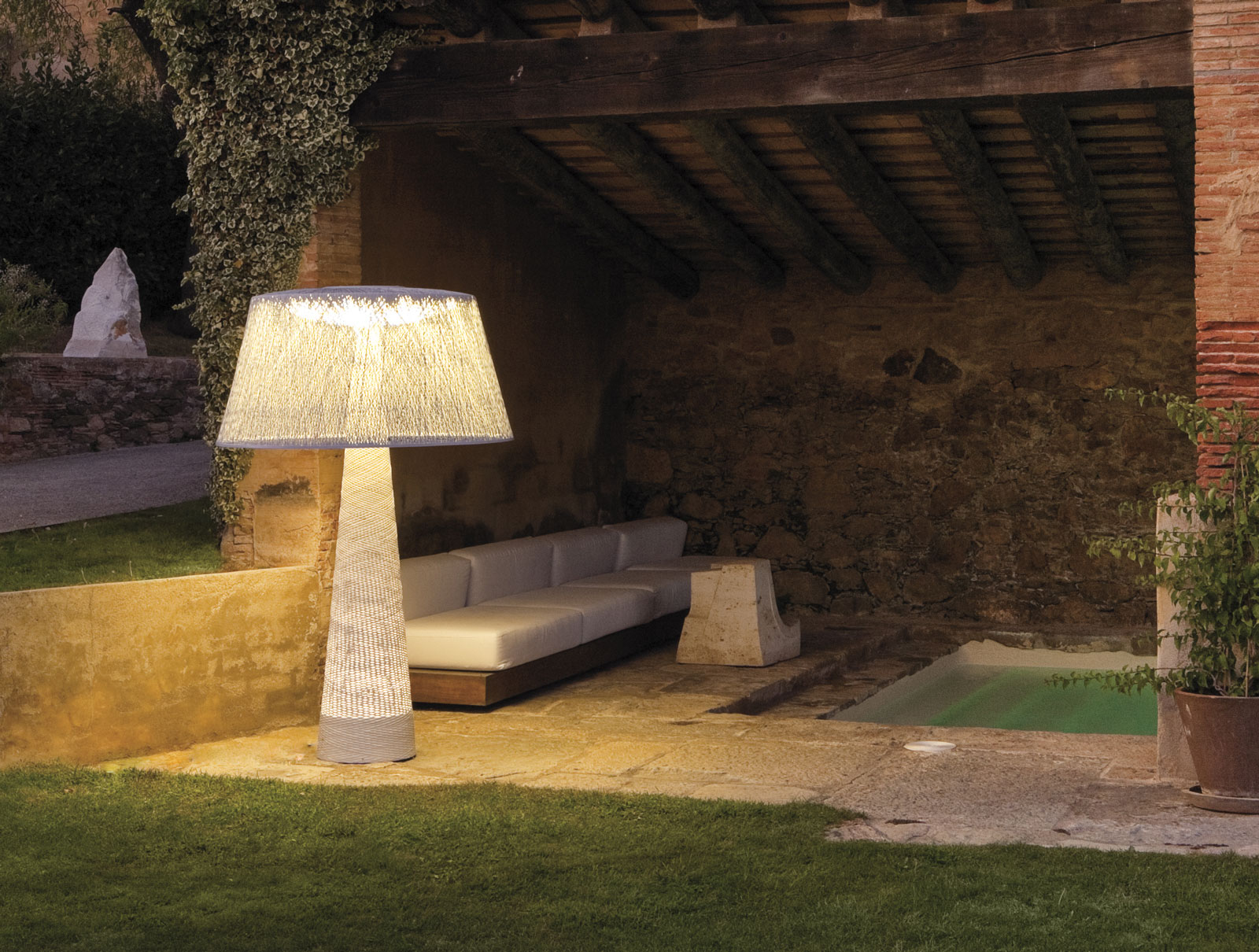 Vibia The Edit - Inspired Ideas for Illuminating Your Outdoor Space - Wind