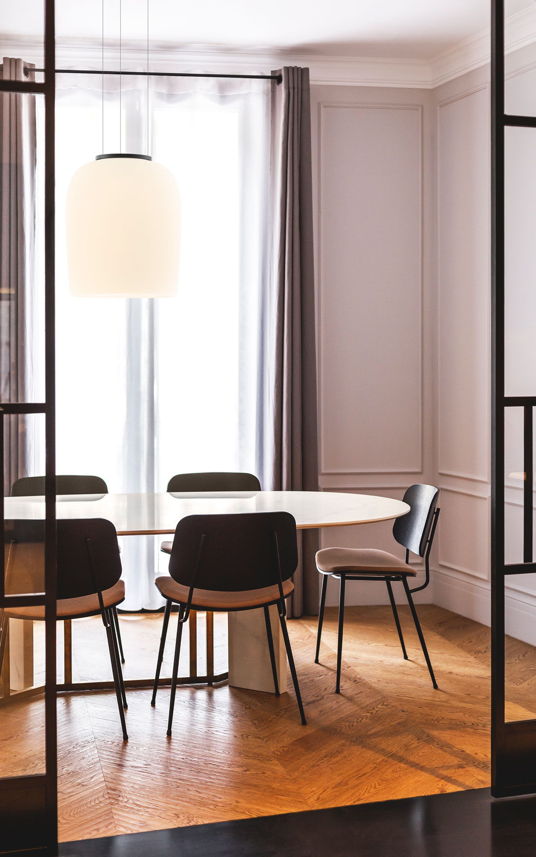 Vibia The Edit - Rethinking Work Spaces - Ghost